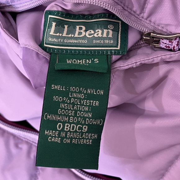 Women’s small L.L.Bean reversible Purple Quilted Puffer Vest - Picture 15 of 15